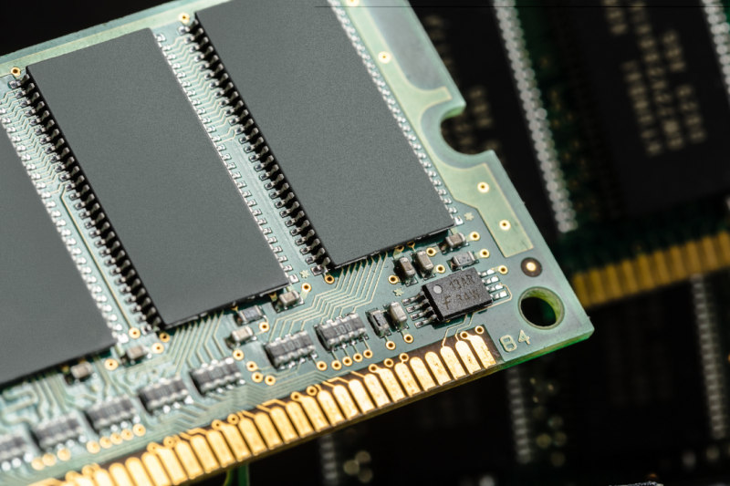 Memória RAM 4GB: Vantagens que Você Precisa Conhecer